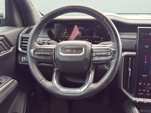 Used 2024 GMC Acadia AT4 w/ Luxury Package AWD/4WD image 12