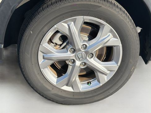 Used 2024 Honda HR-V LX image 8
