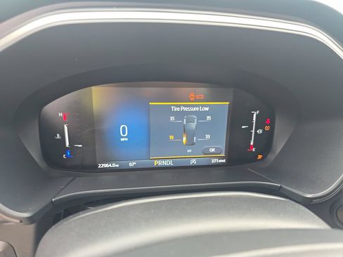 Used 2025 Ford Escape Active AWD/4WD image 5