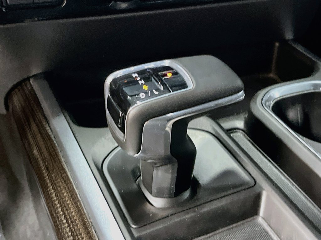 Used 2025 Chevrolet Silverado 1500 LT Trail Boss w/ Convenience Package II AWD/4WD image 17
