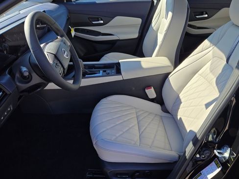 New 2026 Nissan Sentra SL w/ Floor Mat Package FWD image 16