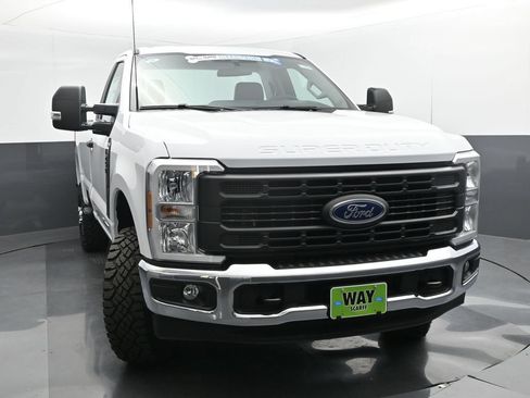 New 2026 Ford F250 XL AWD/4WD image 29