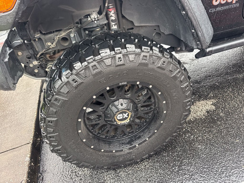 Used 2022 Jeep Gladiator Mojave w/ Trailer Tow Package AWD/4WD image 6