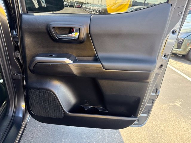 Used 2023 Toyota Tacoma TRD Off-Road AWD/4WD image 22