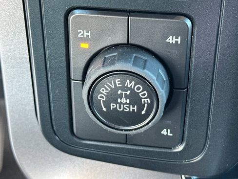 New 2026 Ford F150 XLT w/ Equipment Group 302A MID AWD/4WD image 26