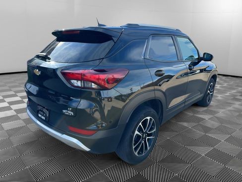 Used 2025 Chevrolet TrailBlazer LT image 3