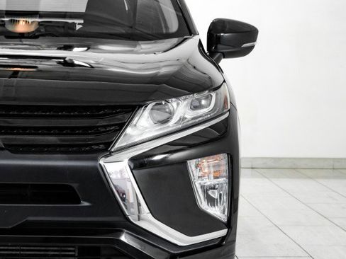 Used 2019 Mitsubishi Eclipse Cross LE image 44