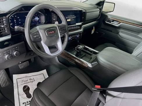 Used 2026 GMC Sierra 1500 Elevation w/ Elevation Premium Package AWD/4WD image 9