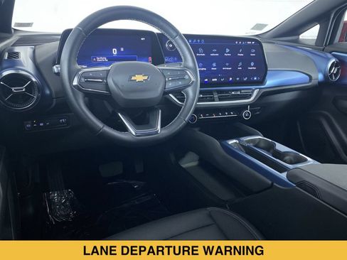 Certified 2024 Chevrolet Equinox EV LT FWD image 2