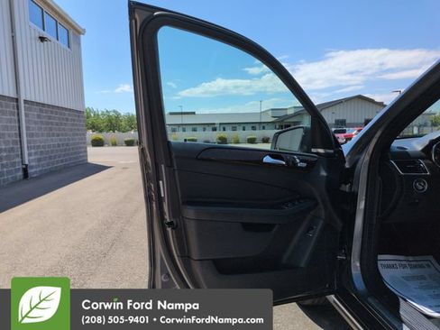 Used 2017 Mercedes-Benz GLE 350 4MATIC image 10