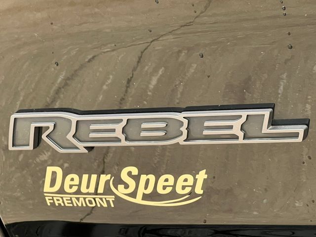 Used 2019 RAM 1500 Rebel w/ Rebel Level 2 Equipment Group AWD/4WD image 2