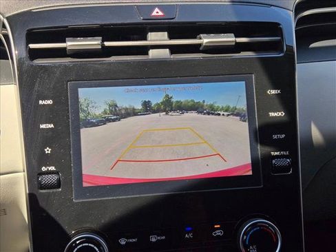 Used 2023 Hyundai Tucson SEL image 12