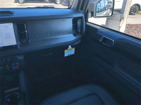 New 2025 Ford Bronco Badlands w/ Sasquatch Package image 17