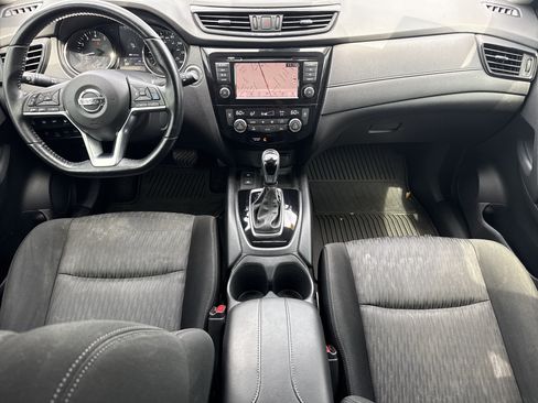 Used 2020 Nissan Rogue SV w/ Sun & Sound Touring Package AWD/4WD image 29