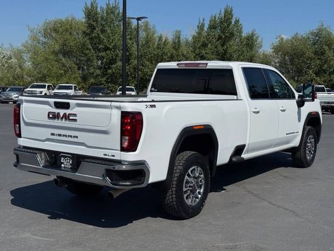 Used 2024 GMC Sierra 3500 SLE w/ SLE Convenience Package AWD/4WD image 9