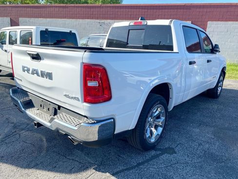 Used 2026 RAM 1500 Big Horn AWD/4WD image 3