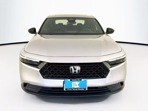 Used 2024 Honda Accord Sport image 2