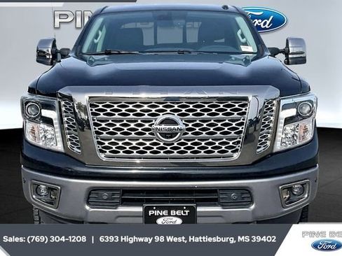 Used 2019 Nissan Titan Platinum Reserve w/ Platinum Utility Package image 3