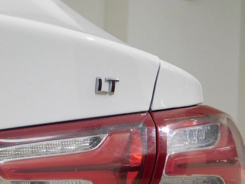 Used 2022 Chevrolet Malibu LT image 84