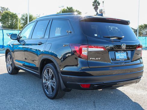 Used 2022 Honda Pilot Sport image 7