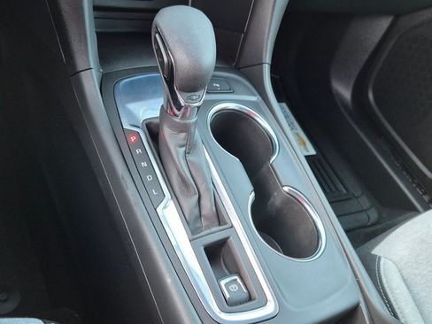 Used 2023 Chevrolet Equinox LT FWD image 14