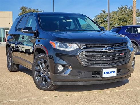 Used 2019 Chevrolet Traverse RS w/ LPO, Cargo Package image 1
