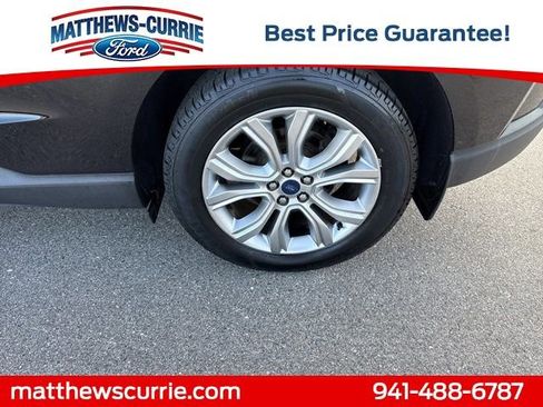 Certified 2020 Ford Edge Titanium AWD/4WD image 15