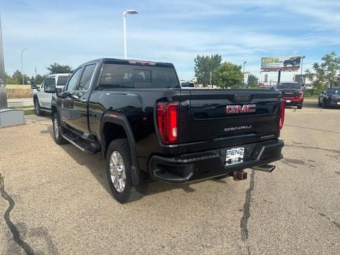 Used 2022 GMC Sierra 3500 Denali w/ Denali Ultimate Package AWD/4WD image 6