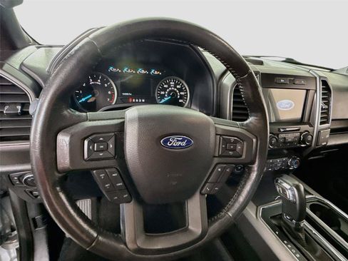 Used 2019 Ford F150 XLT w/ Equipment Group 302A Luxury AWD/4WD image 5
