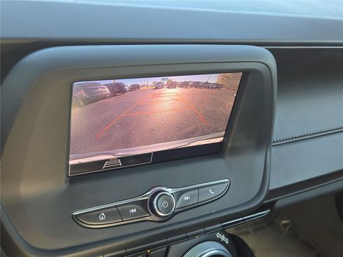 Used 2023 Chevrolet Camaro LT RWD image 7