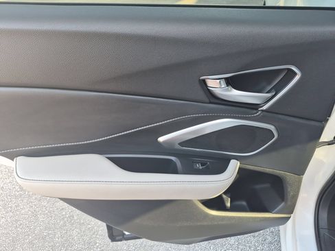 Certified 2026 Acura RDX SH-AWD image 15