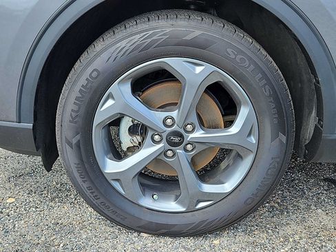 Used 2025 Ford Escape ST-Line AWD/4WD image 8