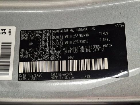Used 2024 Toyota Grand Highlander AWD image 28