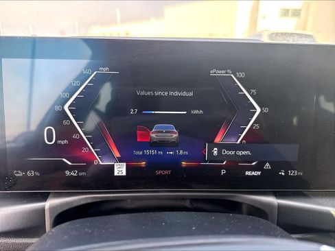Used 2023 BMW i4 eDrive40 RWD image 16