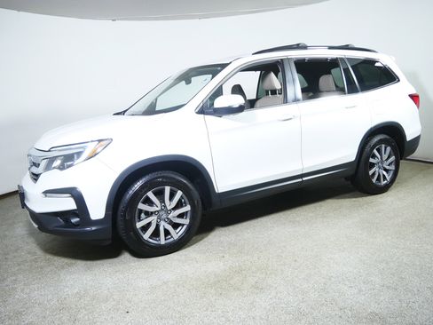 Used 2020 Honda Pilot EX-L image 3