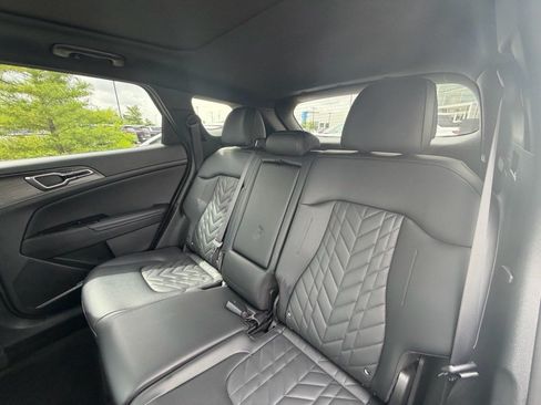 Used 2023 Kia Sportage X-Line w/ X-Line Premium Package AWD/4WD image 5