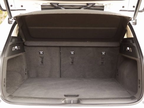 Used 2023 Buick Envision Essence w/ Sport Touring Package image 28