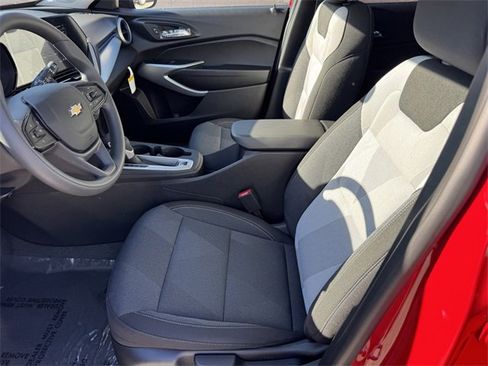 New 2026 Chevrolet Trax LS w/ LS Convenience Package image 11