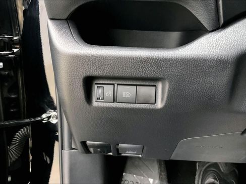 Used 2023 Toyota RAV4 LE FWD image 35