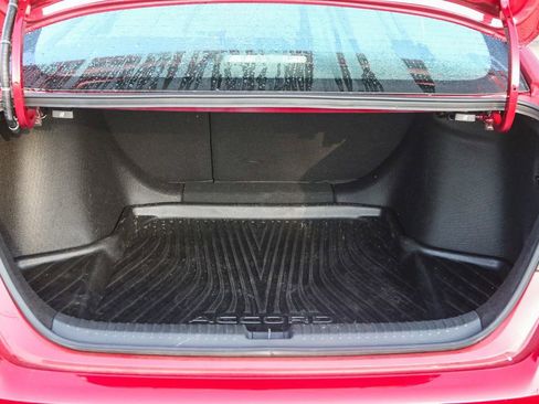 Used 2024 Honda Accord EX image 28