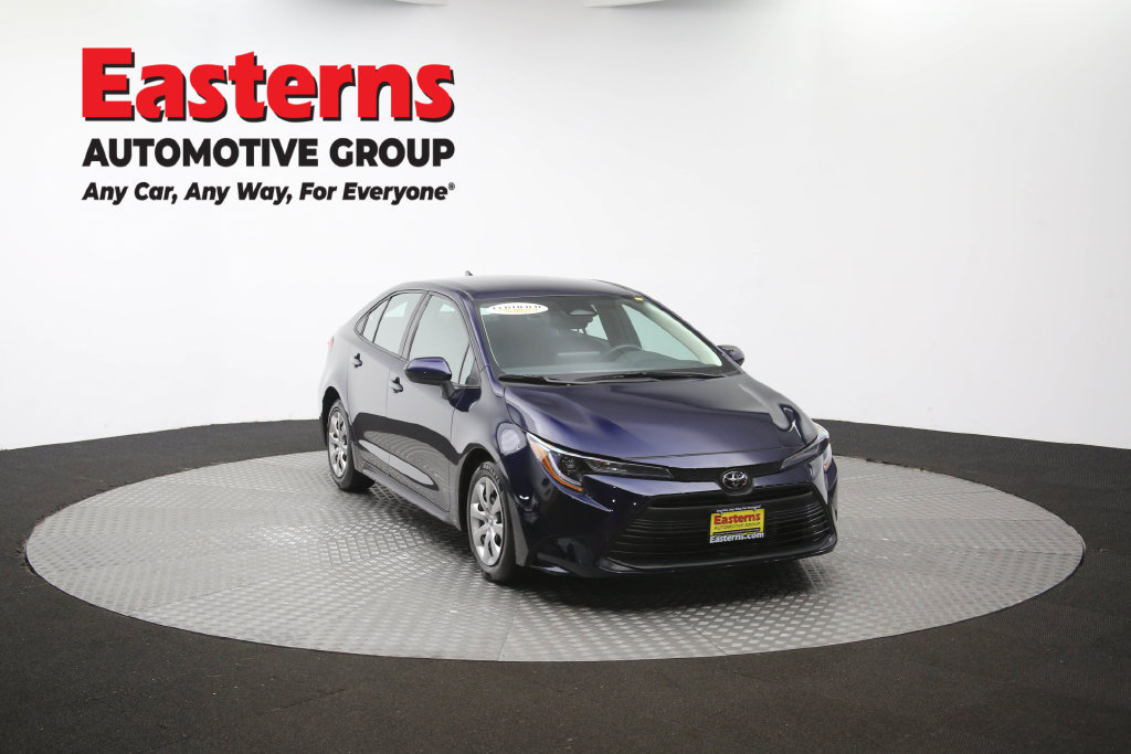 Used 2024 Toyota Corolla LE FWD image 51