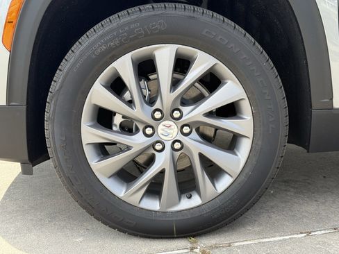 New 2026 Buick Enclave Preferred FWD image 9
