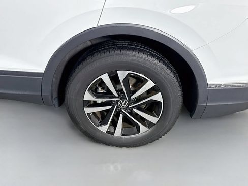 Used 2024 Volkswagen Tiguan S AWD/4WD image 32