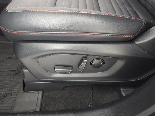 Used 2026 Ford Explorer ST-Line w/ ST-Line Street Pack AWD/4WD image 23