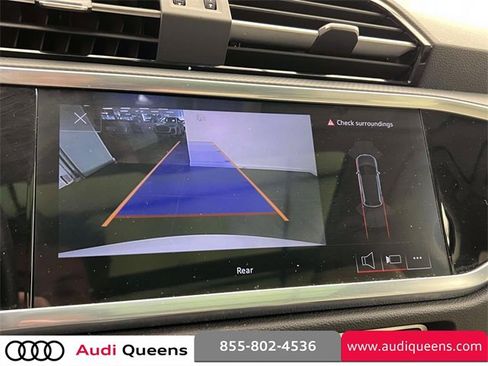 Used 2023 Audi Q3 2.0T Premium w/ Convenience Package image 32