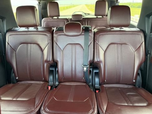 Used 2023 Ford Expedition Max Limited RWD image 18