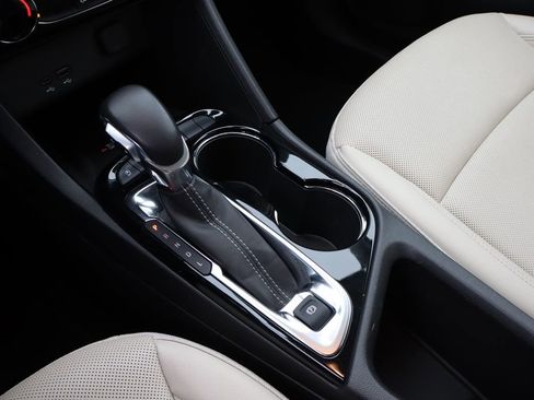 Used 2024 Buick Encore GX Sport Touring w/ Advanced Technology Package image 26