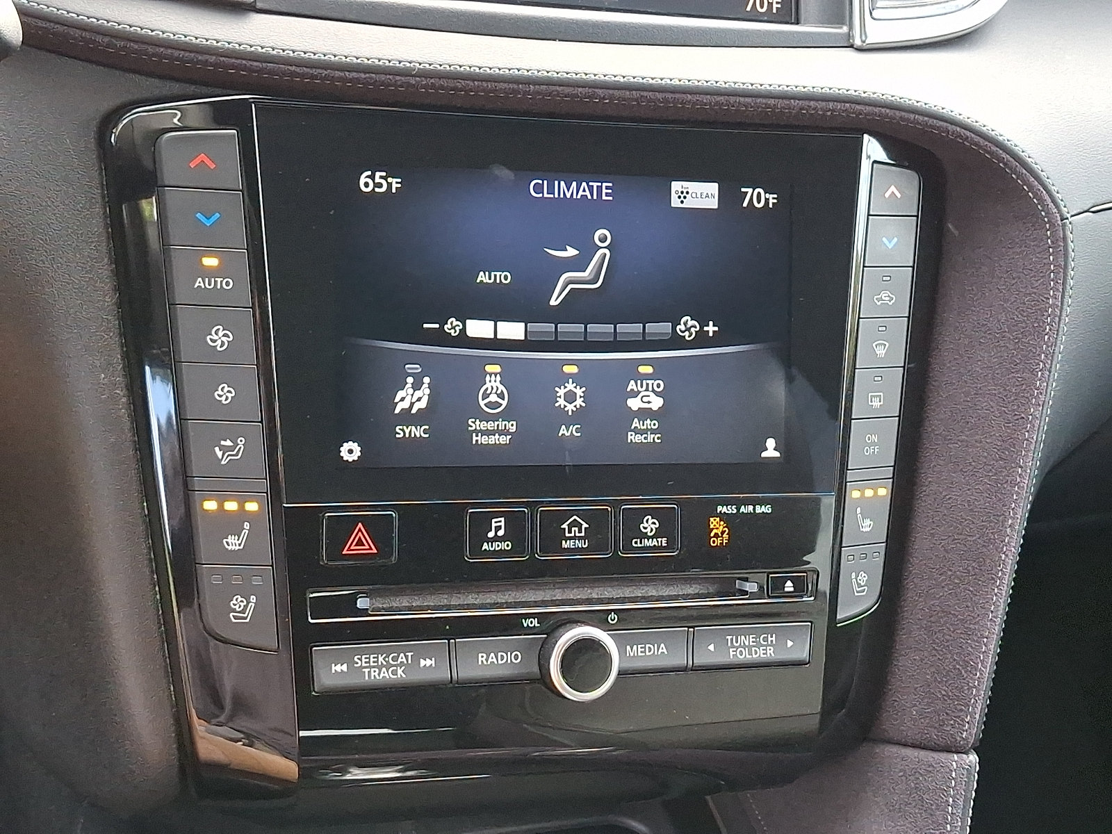 Used 2019 INFINITI QX50 Essential w/ Sensory Package AWD/4WD image 16