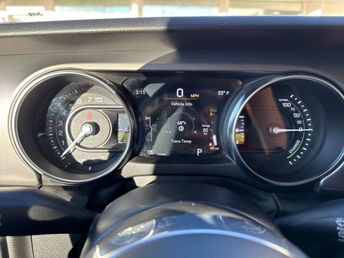 Used 2023 Jeep Wrangler Unlimited Rubicon 4xe w/ Cold Weather Group image 15