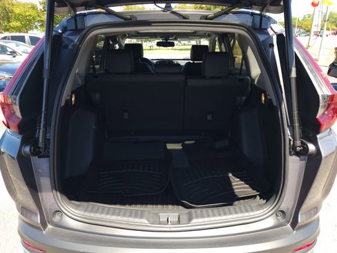 Used 2021 Honda CR-V Touring image 6